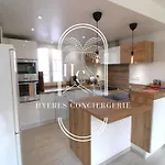Apartmán Duplex Au Coeur Du Port D'hyeres- Plages Parking By Hc *
