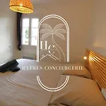Duplex Au Coeur Du Port D'hyeres- Plages Parking By Hc Apartmán Hyères