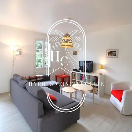 Duplex Au Coeur Du Port D'hyeres- Plages Parking By Hc アパート